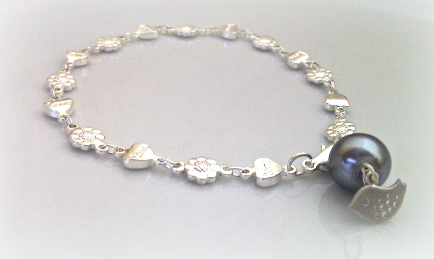 Silver LOVE Bracelet, Dainty Silver Plated Heart Pearl Bracelet, Bridesmaid Bracelet, Best Friend Bracelet, For Girlfriend