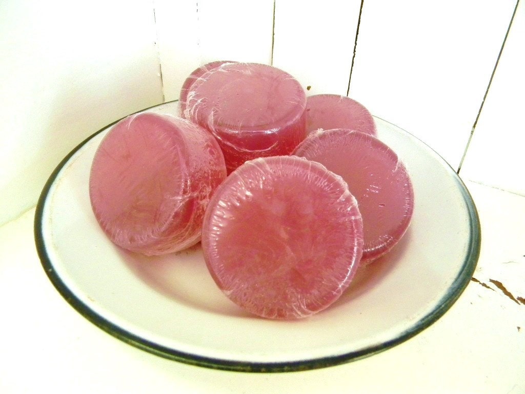 SHAVE SOAP - Couture with Aloe and Bentonite Clay