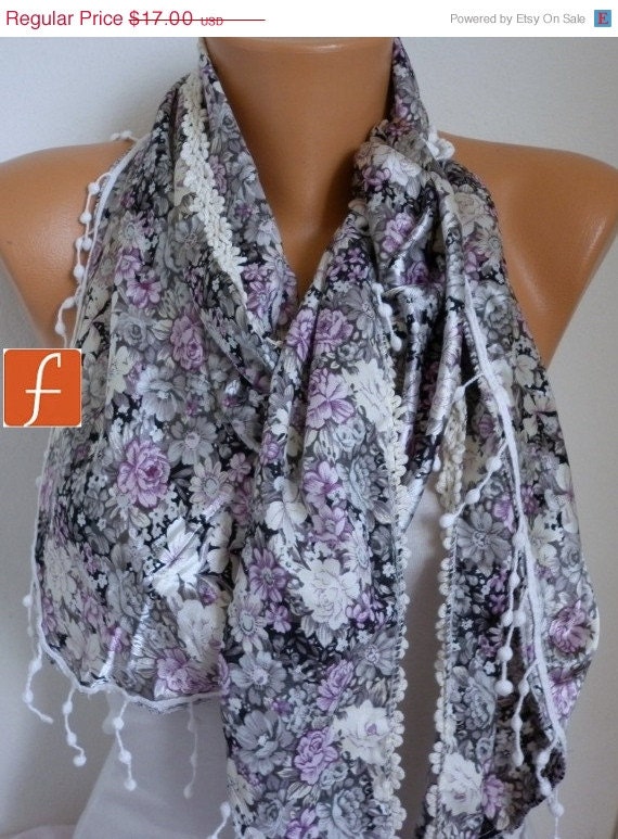 BIG SALE Floral Scarf - Women Scarf - Cowl Scarf with Lace - fatwoman