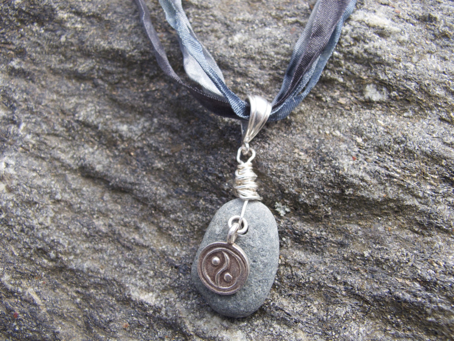 River stone & Yin Yang Ribbon Necklace in Shades of Gray