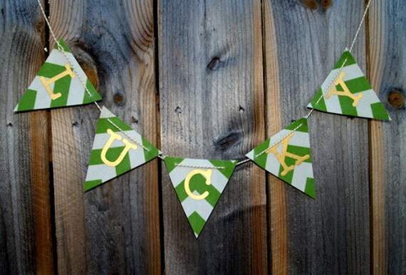 St. Patrick's Day Bunting Lucky Chevron Il_570xn