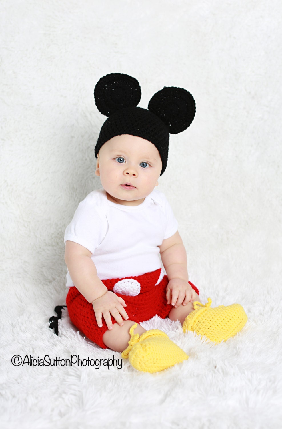 Mickey Mouse Hat, Diaper Cover and Booties - Photo Prop Set -  Available in 0 to 3, 3 to 6 and 6 to 12 Months