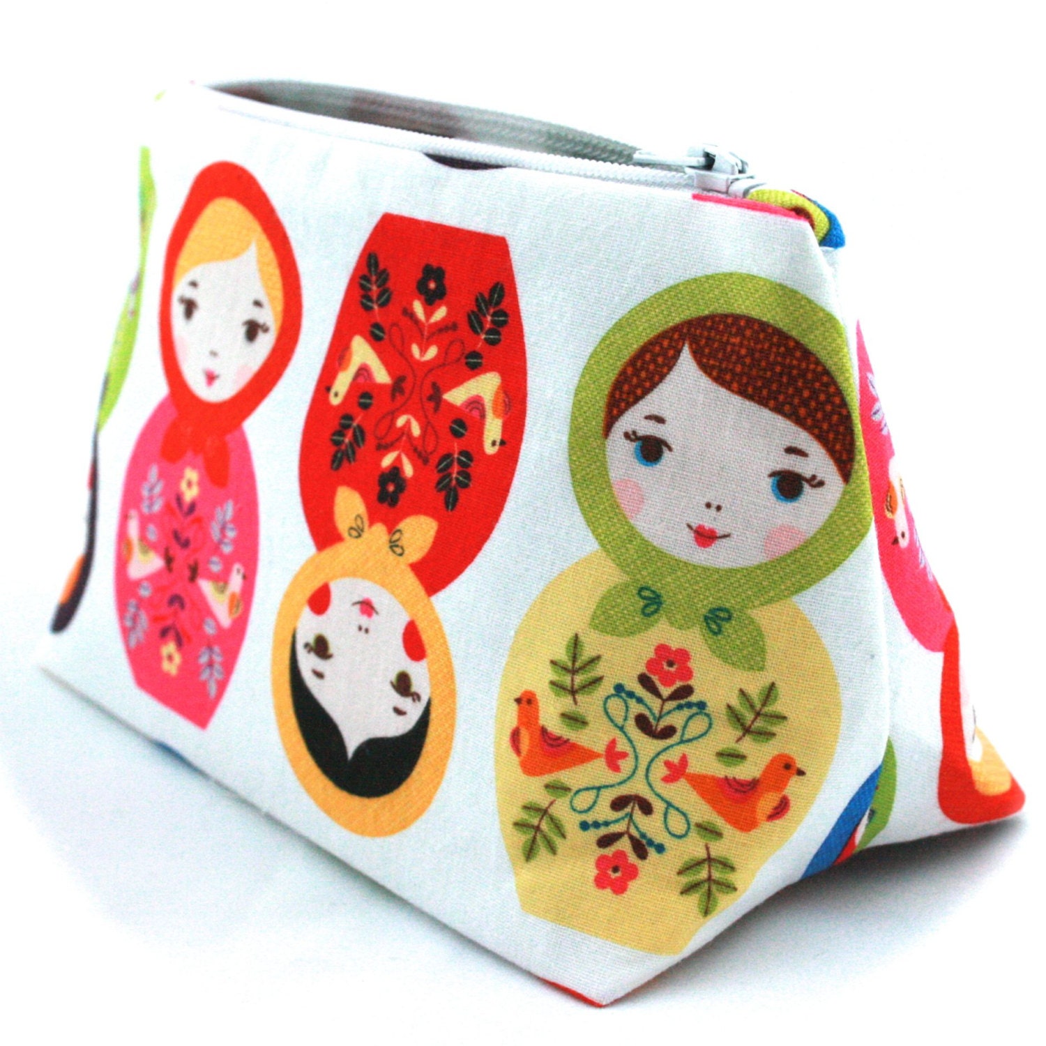 Babushka Makeup Bag in Matryoshka Russian Doll Cotton - Cosmetic Bag, Gift for Her, Small Gift, World Travel Accessory