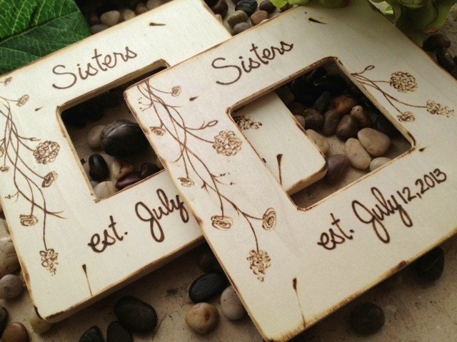 Sisters Frame Est. with YOUR Wedding Date SET of 2 Custom Wood Frames to Celebrate your Sisterhood Maid of Honor Bridesmaid Gift