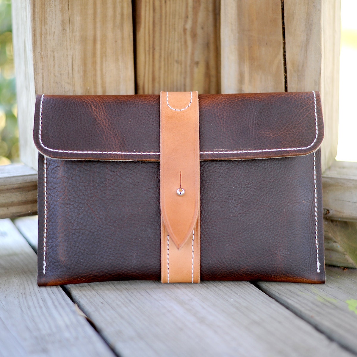 MINI CASE Leather iPad Mini tablet sleeve in brown and tan, with EcoFi felt lining