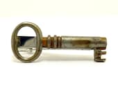 Skeleton Key Tie Clip, Steampunk Men's Tie Tack