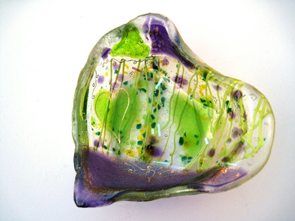 Crooked little heart dish, green purple, dichroic glass accents, 18 Kt gold paint