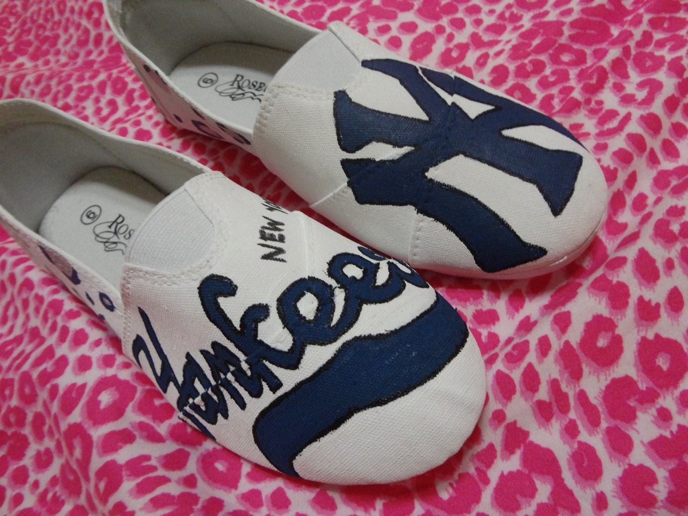 Handpainted MLB New York Yankees shoes Any size Like Toms