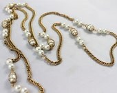 Sarah Cov necklace extra long gold caged pearl vintage signed sleek chain flapper style high fashion modern clean