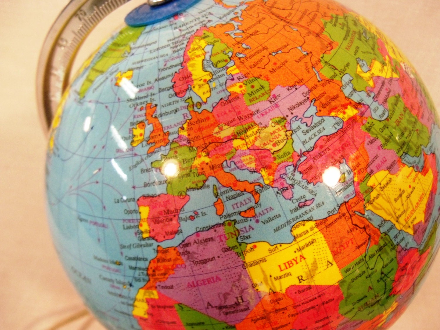 Vintage Illuminated 8 Inch Globe Lamp Small Eclectic Decor Lighting Silver Base