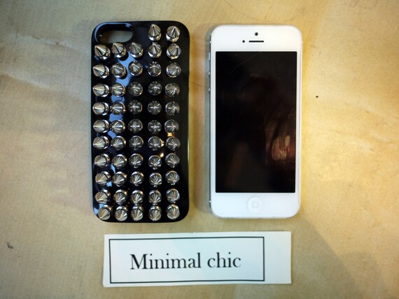 Spiked IPHONE 5 case