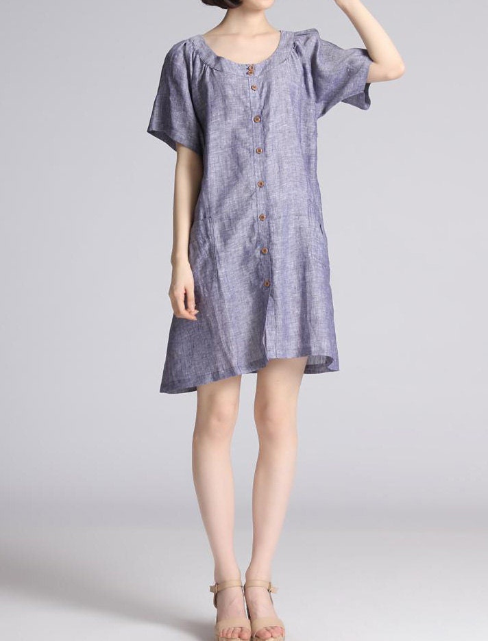 Simplicity knee length single breasted dress