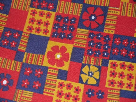 Vintage 60s 70s fabric / novelty patchwork floral / 1960s mod 1970s retro / groovy flower power / 5 yards yardage