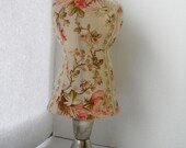 Dress Form Mannequin Pin Cushion Mantle Decoration Sewing Notions Pin Keep Quilt Notions Home and Mantle Art Home Decor
