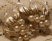 Vintage Gold Tone and Faux Pearl and Rhinestone Leaf Brooch Signed Lisner