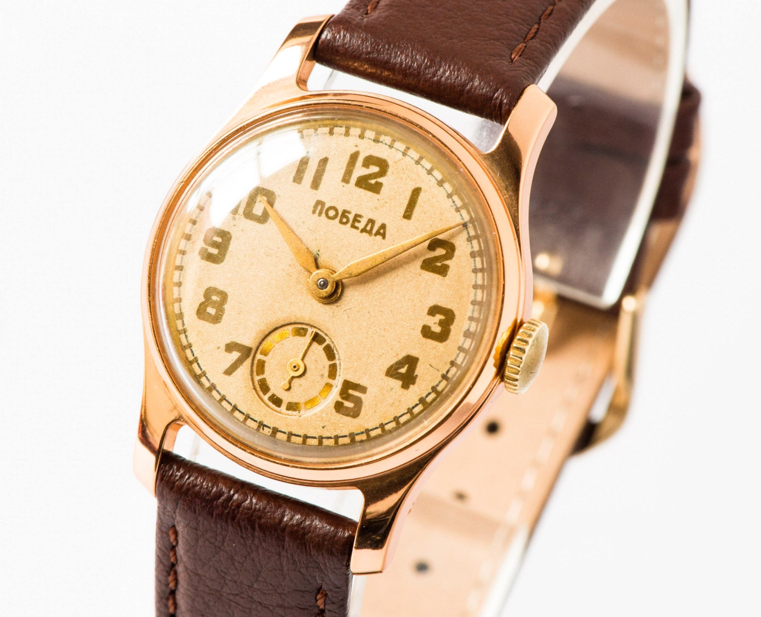 Antique men's watch Pobeda gold tone Soviet wrist watch retro watch mint condition