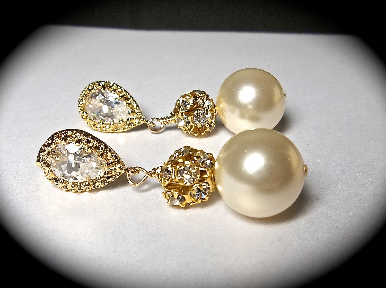 Pearl Bracelet - Ivory/Cream - Gold - Fireballs - Rhinestone Bracelet - Bridal Jewelry - Bridesmaids - Prom - Gift -