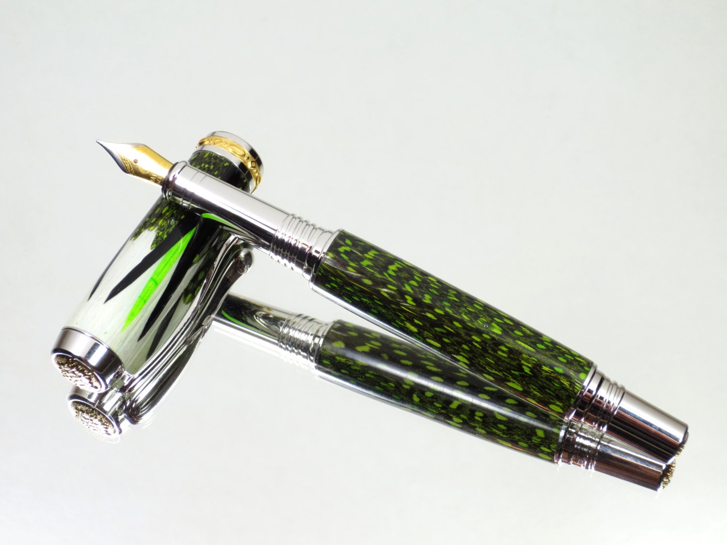 Feather Fountain Pen - Custom Green Macaw Feathers - Fathers Day Gift