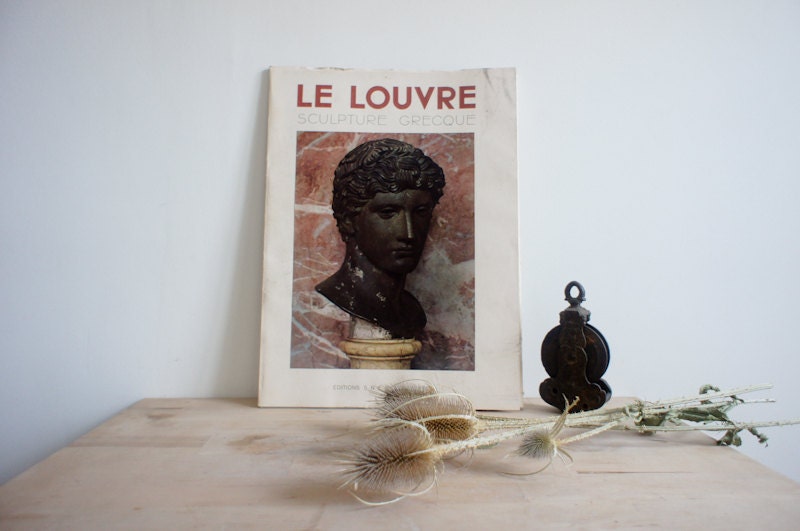 Vintage Museum Catalogue // Le Louvre Museum Paris // Greek Sculpture // 1930s Book of photographs // black white // Renaissance