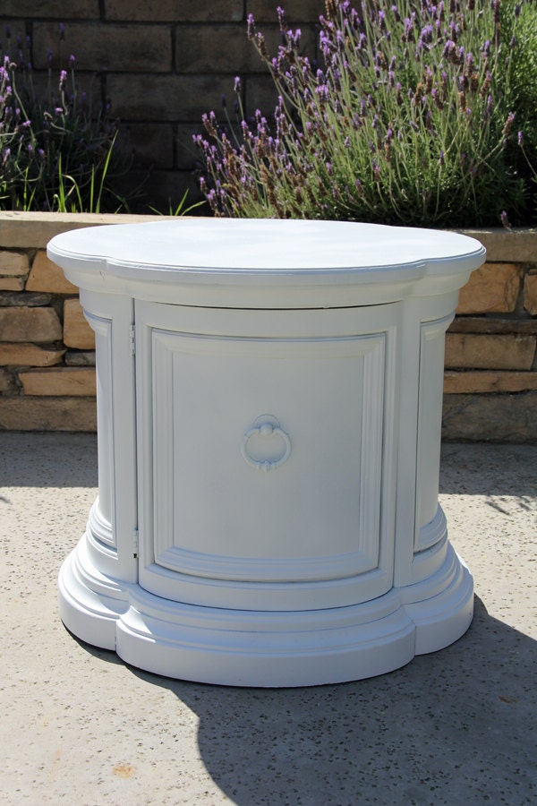 Round End Table Vintage Chic Painted Snow White By Foo Foo La La