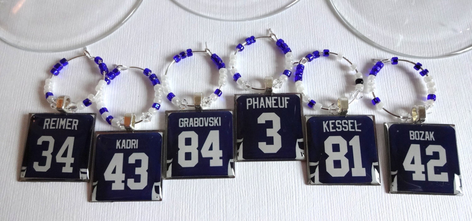 Toronto Maple Leafs Wine Charm Set