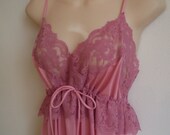 Vintage nightgown pink lace bodice M