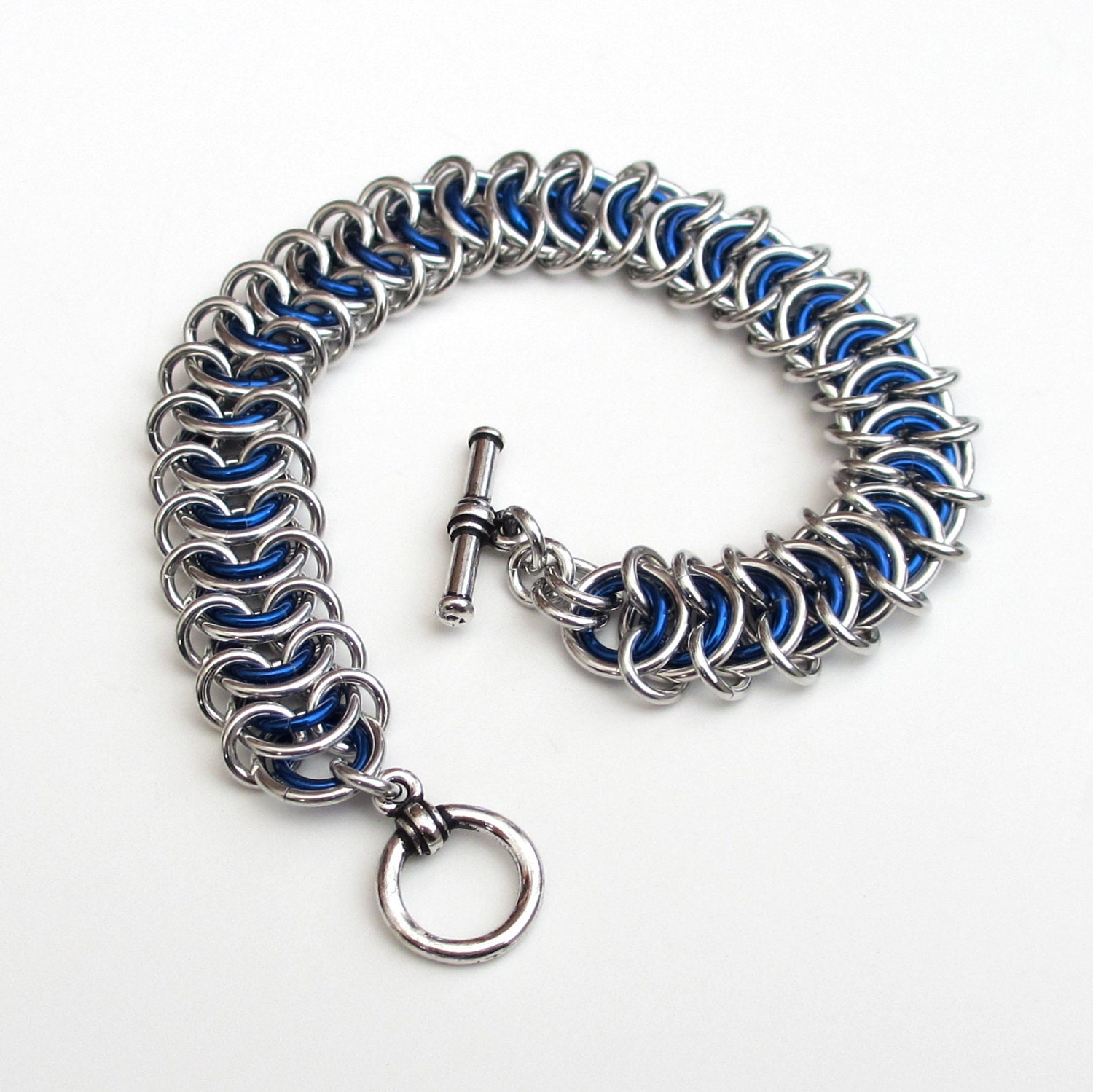 Blue and silver chain maille bracelet, Vertebrae weave