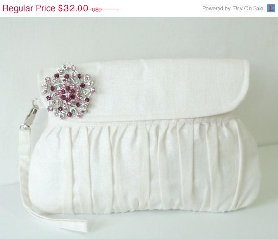 SALE - Ivory Clutch Bridesmaid Gift / Bridal Clutch with Purple Rhinestone Brooch