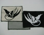 One sparrow canvas patch in any color you choose....FREE SHIPPING USA