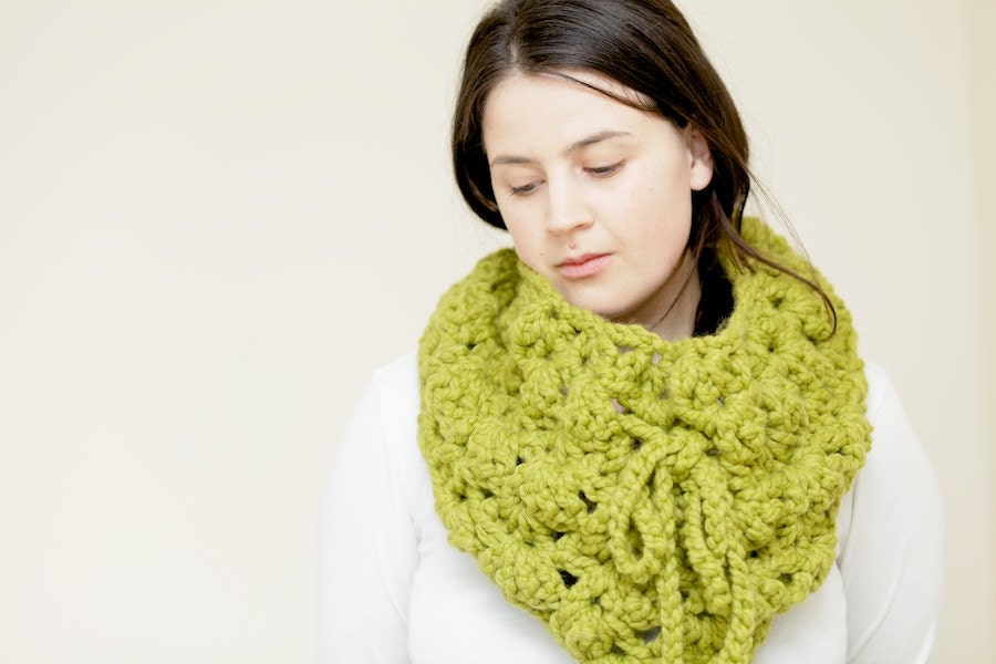 Crochet Cowl Cape - Lacey Crochet Cowl - Snood in Spring Green - The Porthcurnick