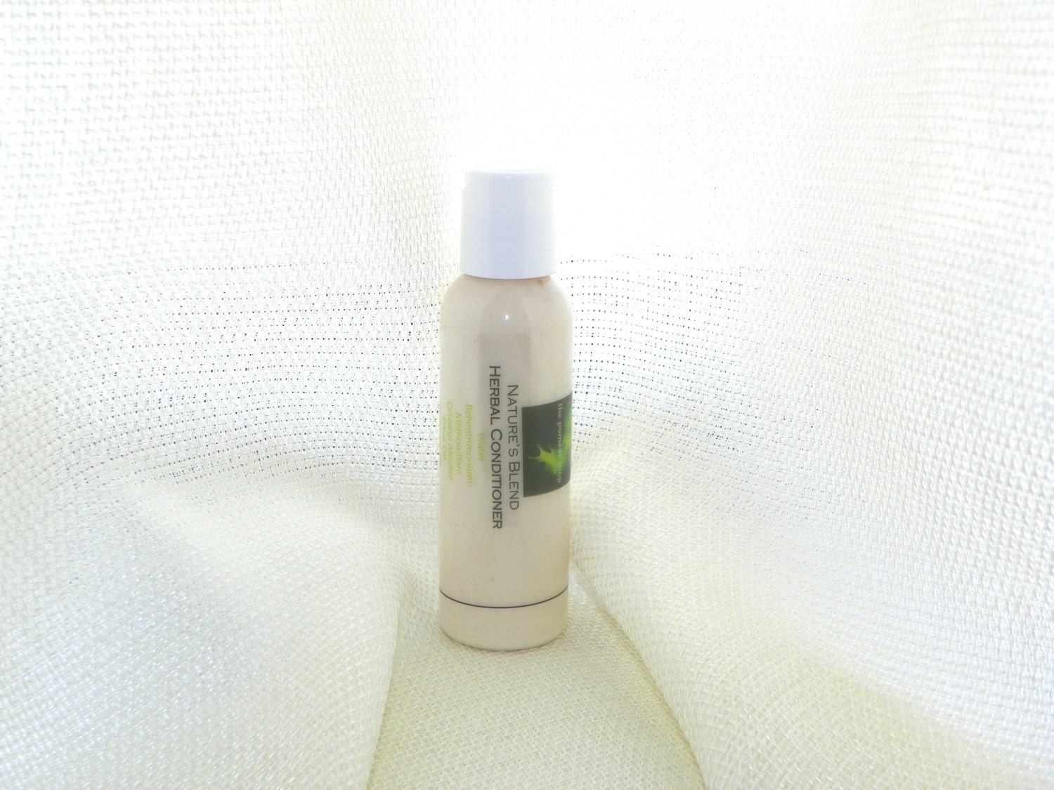 Sample Size--Nature's Blend Herbal Conditioner
