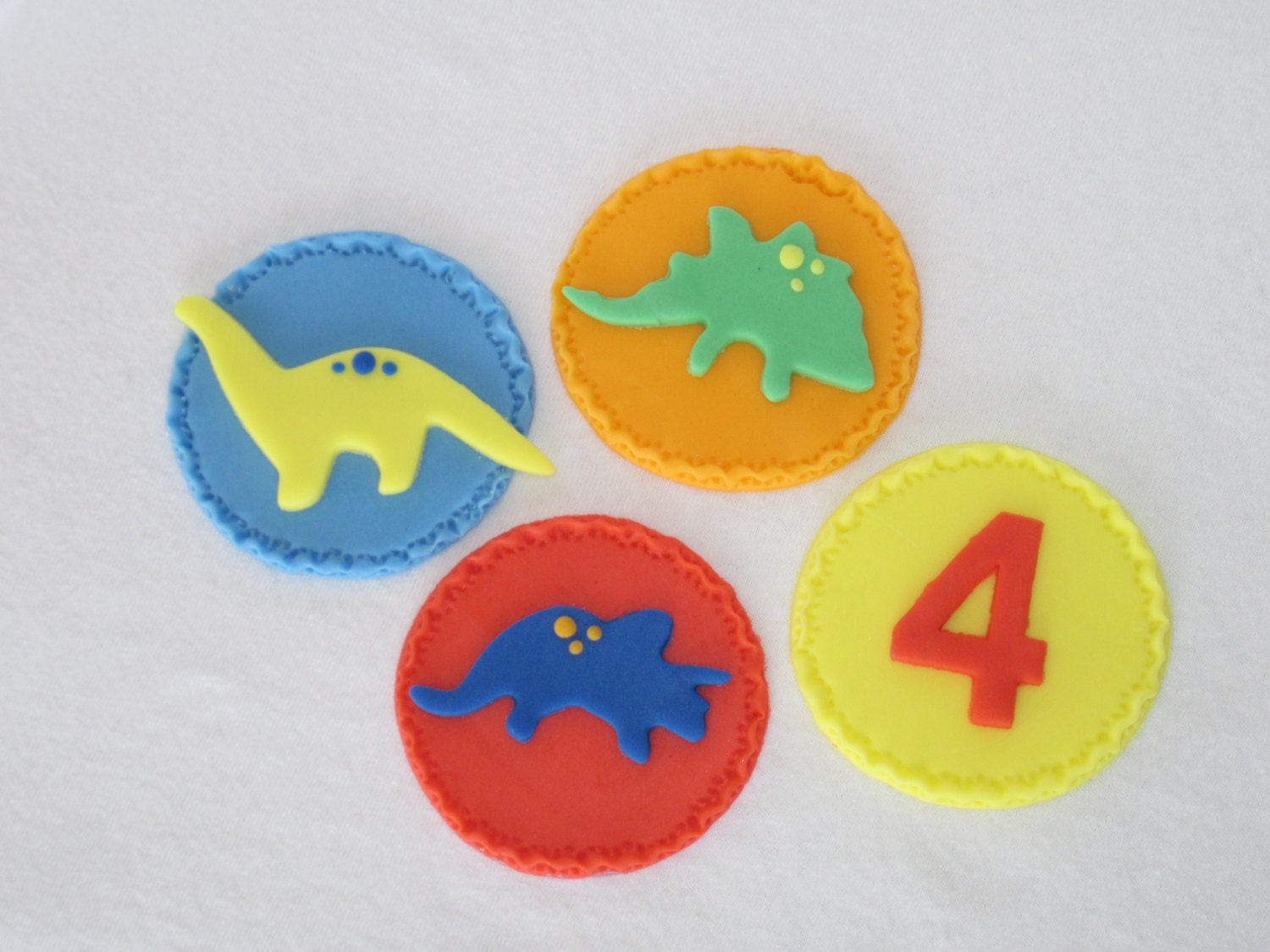 Fondant Dinosaur Cupcake Toppers