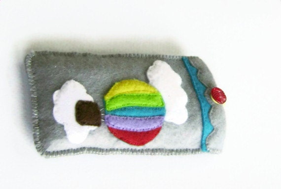 Phone mp3 Player Cosy Felt Pouch Hot Air Balloon Rainbow