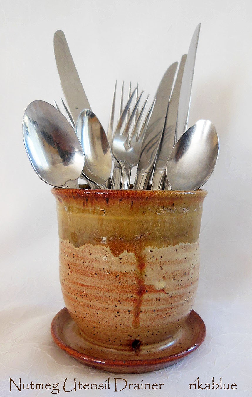 Nutmeg Utensil Drainer Stoneware