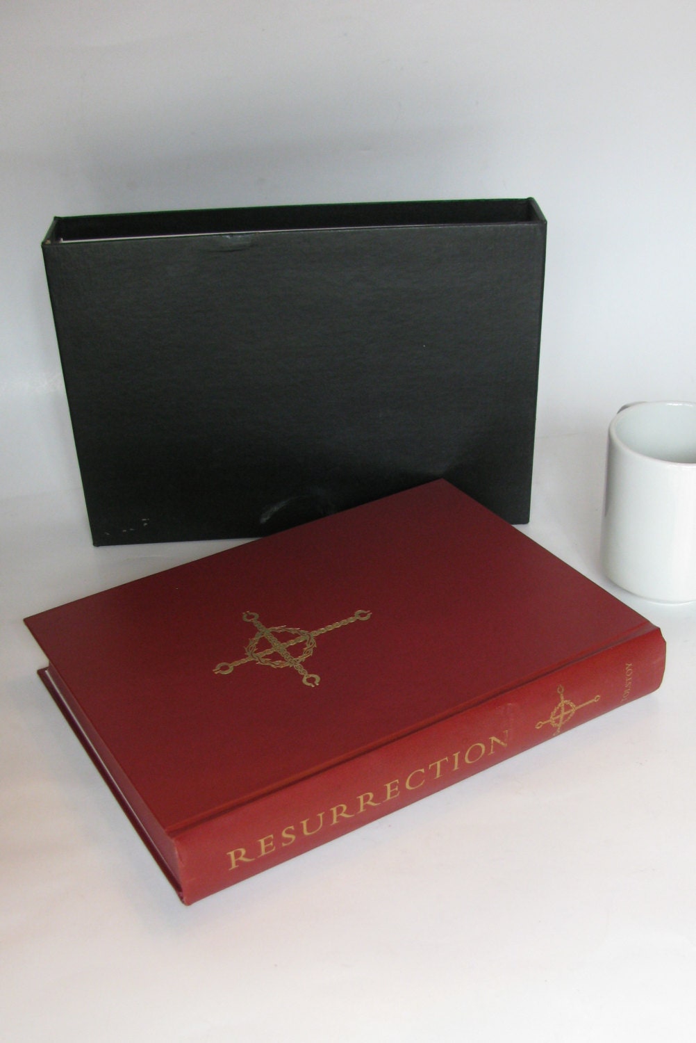 1963 Tolstoy's Resurrection with Sleeve