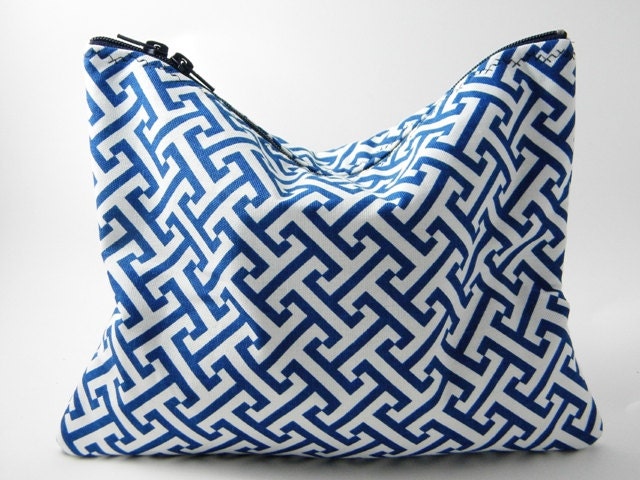 SALE/LAST ONE - Linked Statement Clutch