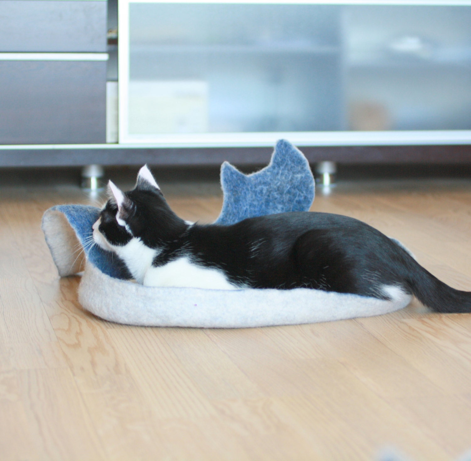 Cat bed - cat cave - cat house - eco-friendly handmade felted wool cat bed - blue with natural white - ready to ship