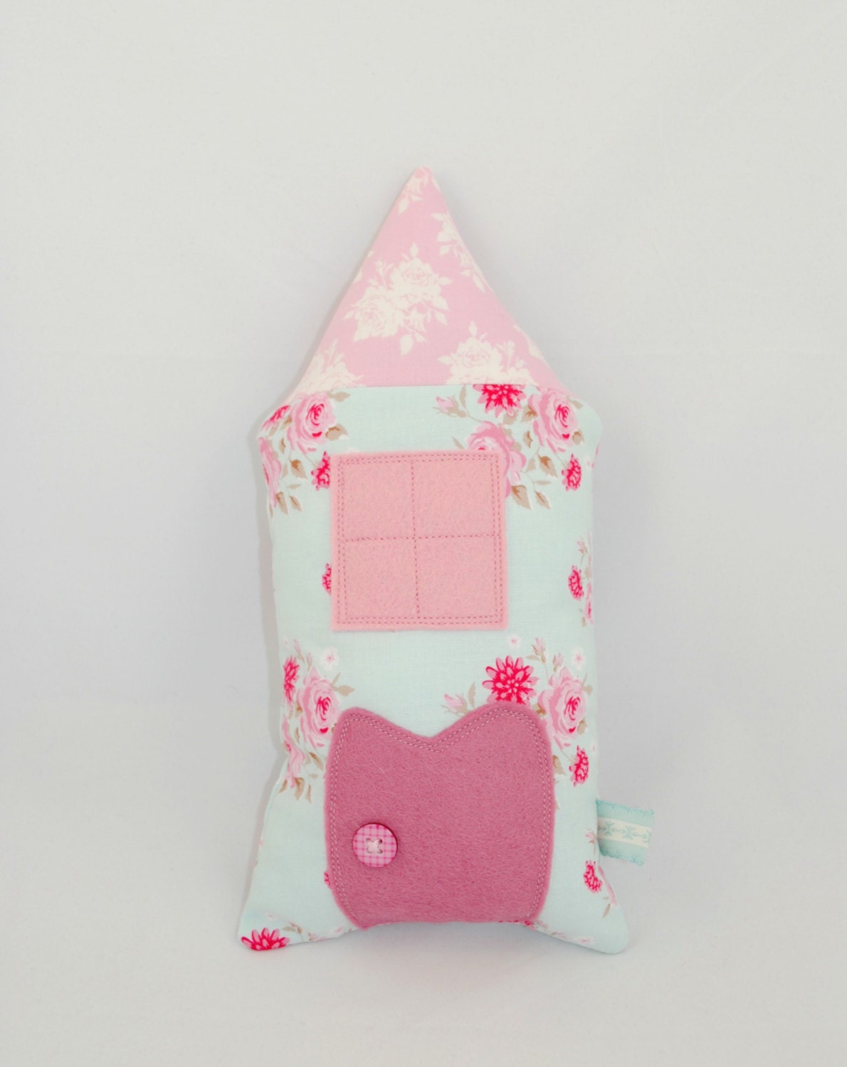 TOOTH FAIRY HOUSE - A pretty little house made with beautiful Tilda fabrics - a superb gift for a New Baby, a Christening and Little Girls