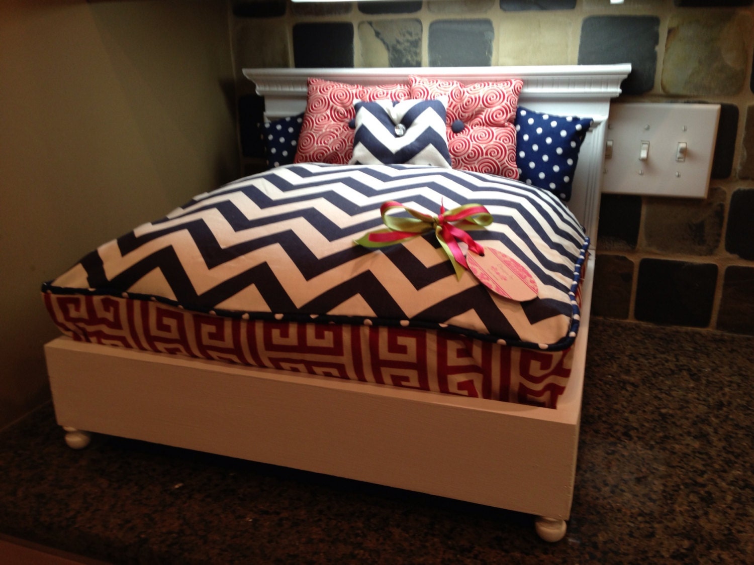 Modern Preppy Pet Bed