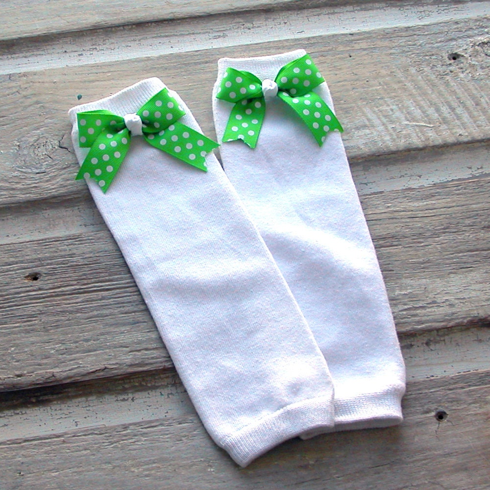Bella Baby Blu Leg Warmers St. Patrick's Day Green White Polka Dot Legwarmers Ruffle Bloomers Ruffle Diaper Cover Sets Birthday Outfits 6452