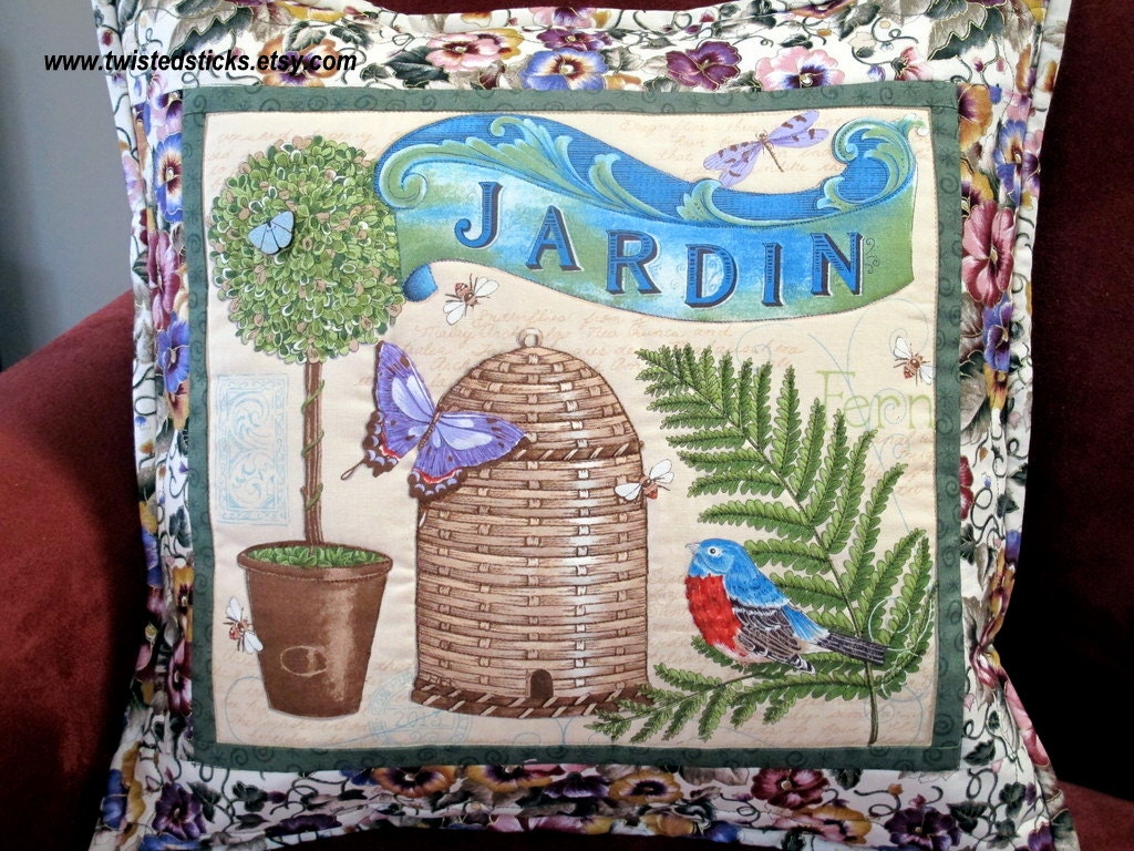 Decorative Quilted Pillow, "Pansies in My Garden", jardin, Bee Skep, gardening