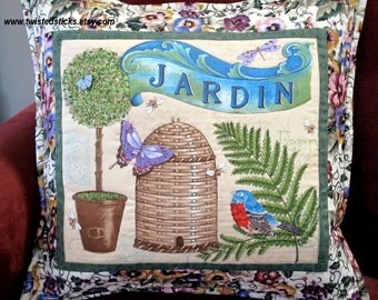 Decorative Quilted Pillow, "Pansies in My Garden", jardin, Bee Skep, gardening