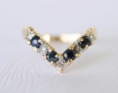 SALE ///// 1980's vintage / diamond and sapphire 9k ring // WISHBONE