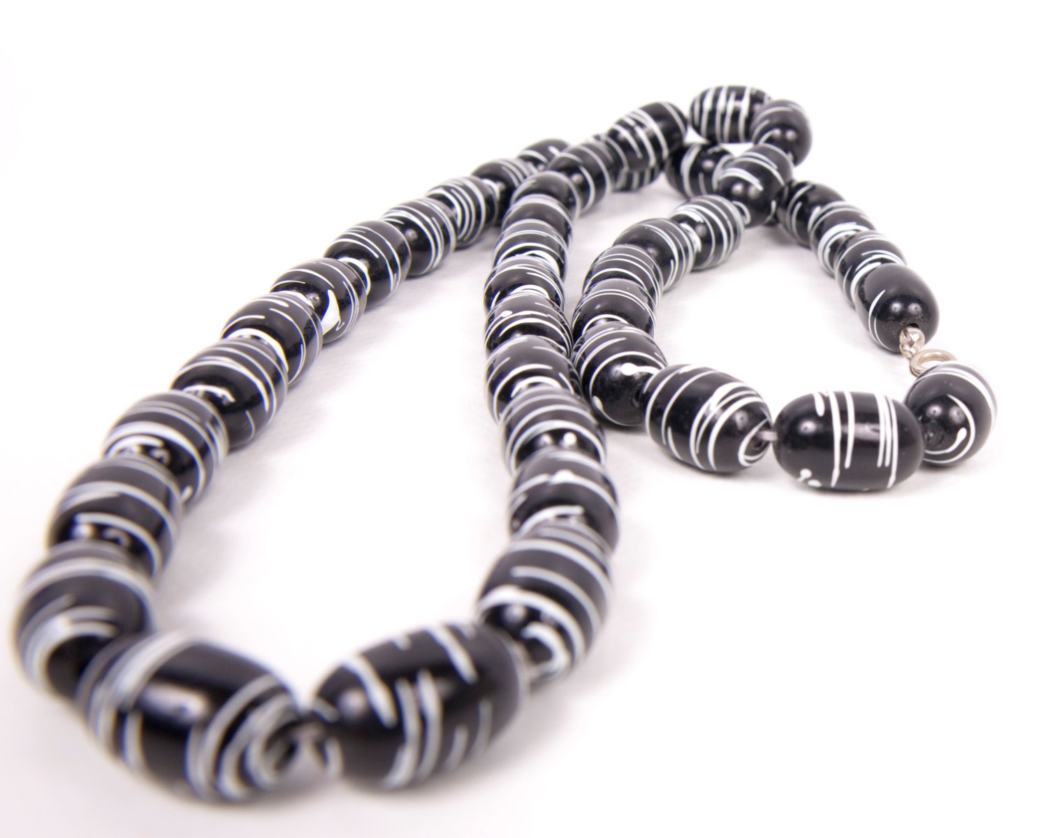 Vintage Black and White Necklace Striped Beads Zebra Plastic Painted Costume Jewelry Mad Men
