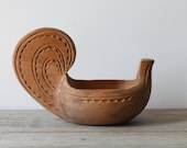 Vintage folk style carved wood cup / bird / folk hen / Eastern European style / rustic home decor / trinket bowl / cabin chic