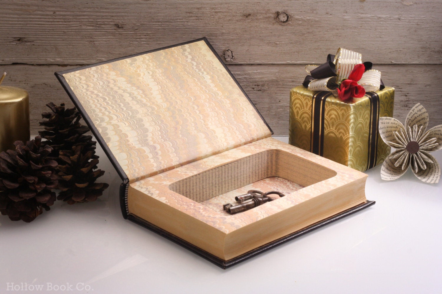 Hollow Book Safe - Wuthering Heights
