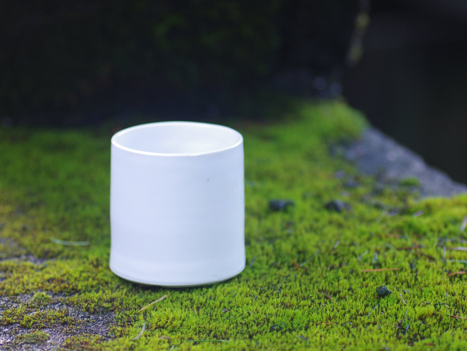 minimalist modern ceramic short white cup porcelain minimal tumbler / simple cup modern pottery