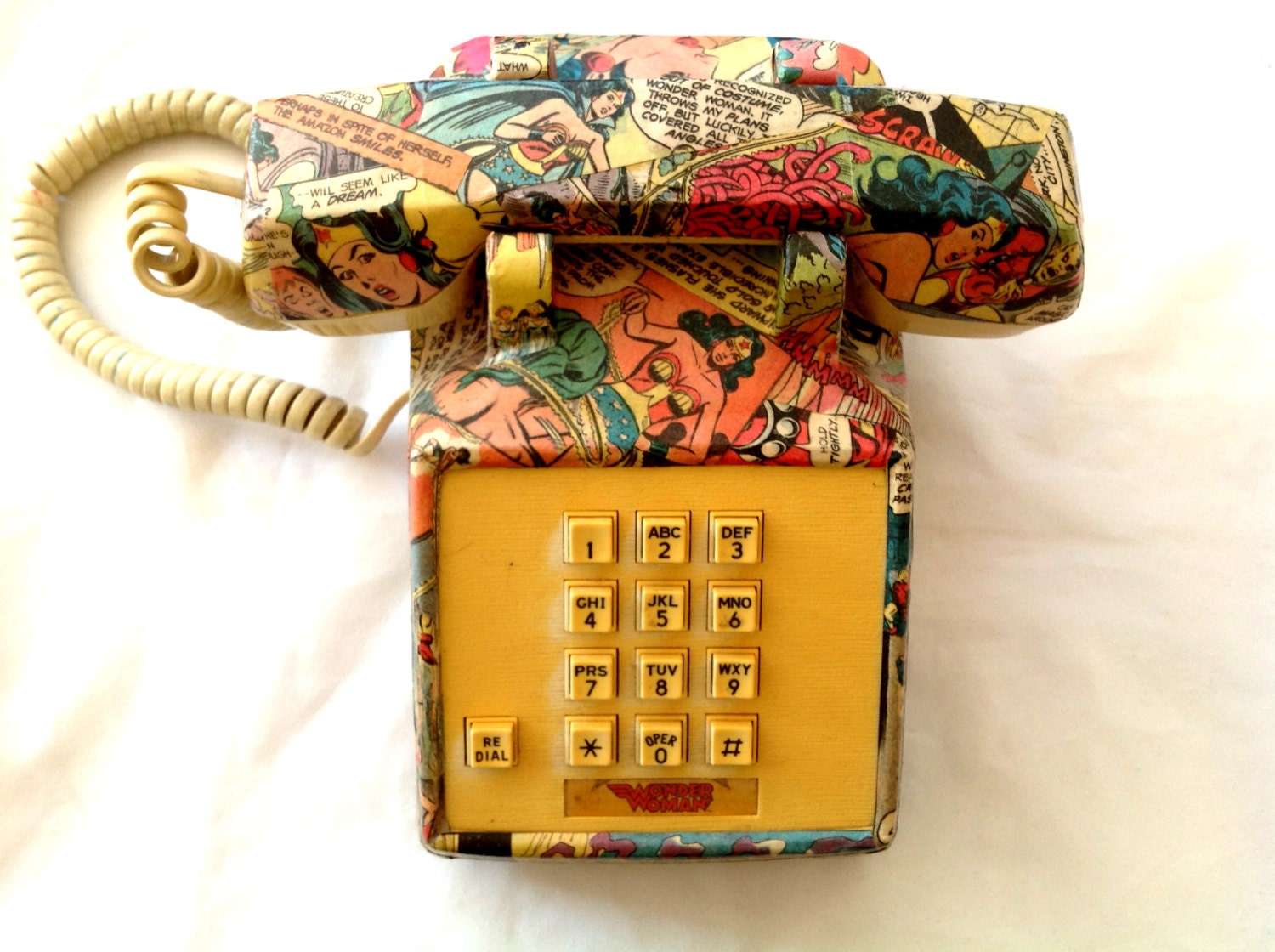 Wonder Woman Telephone