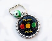 Vegan Pride Keychain -Bottlecap Glitter resin -Mean Green keychain -Vegan Keyring -Go Green -Green bead keychain -Fruit and Veggies keyring