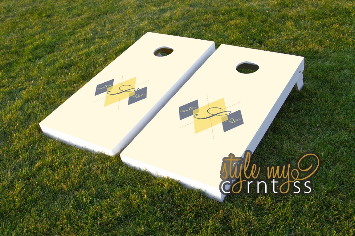 Argyle Monogram - Couture Cornhole / Classy Corntoss / Bag Toss Wedding Game